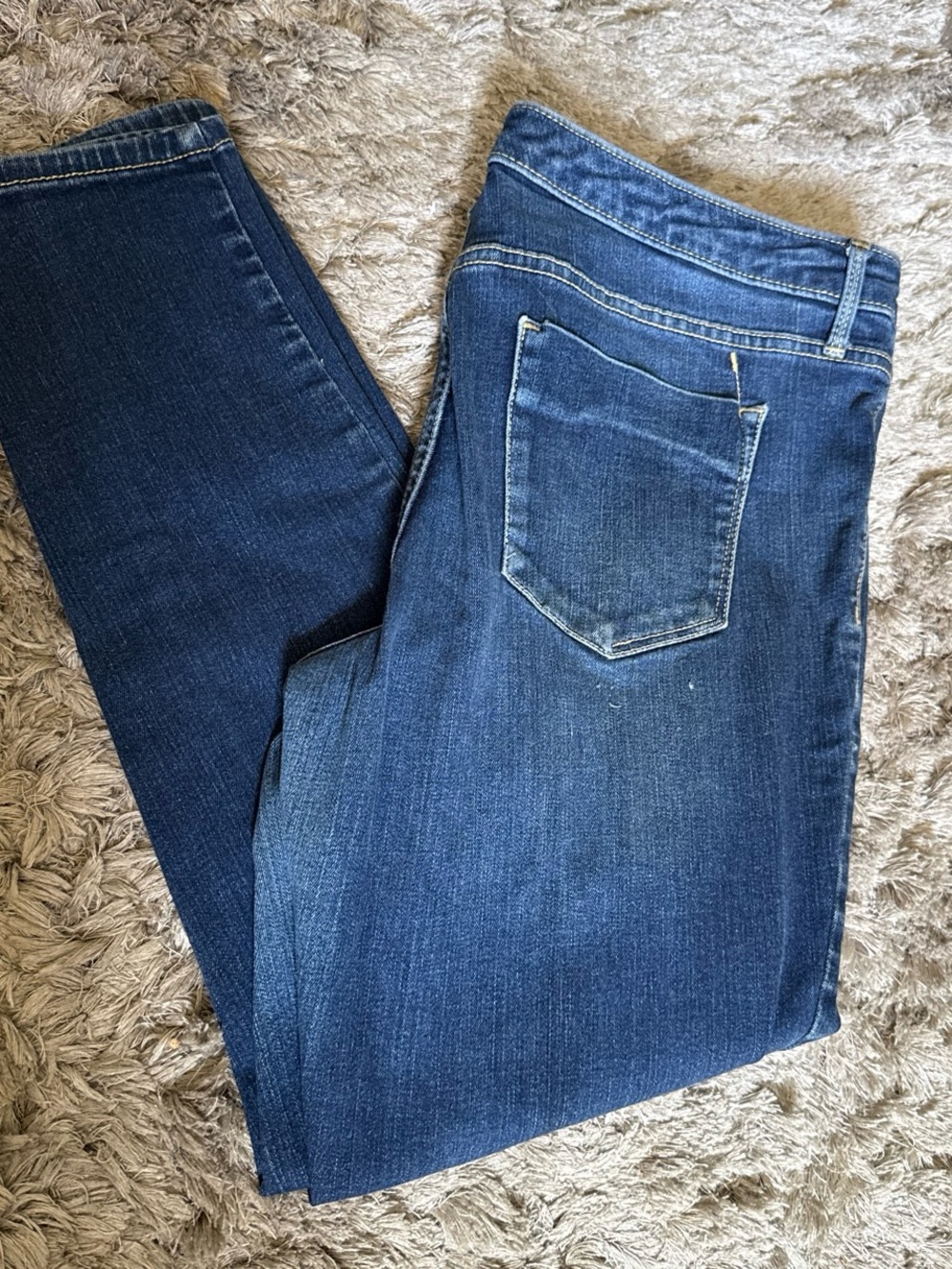Mossimo Supply Co. Women's Skinny Jeans in Dark Blue Wash size 14